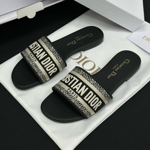 Christian Dior Sandals - Picture 1 of 9